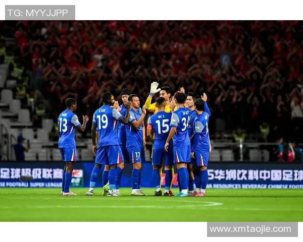 中超焦点对决上海海港力克广州恒大精彩瞬间回顾